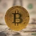 Bitcoin sparge toate recordurile: a depășit marți valoarea de 68.800$